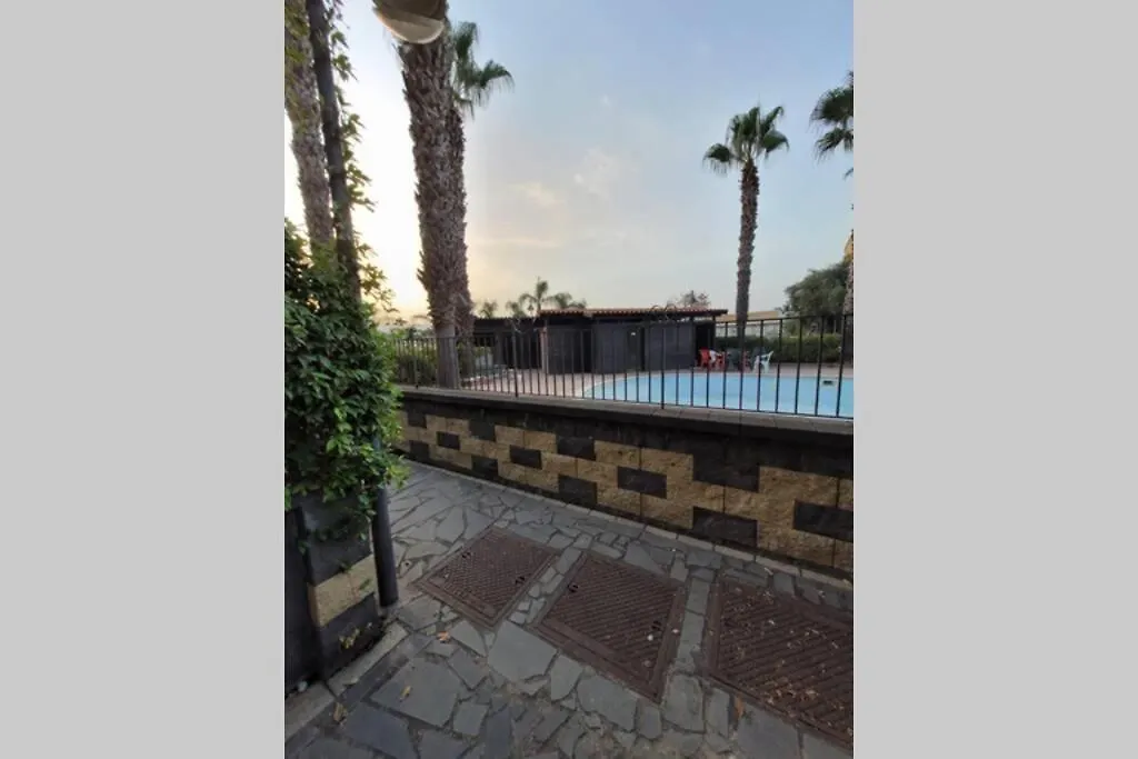 Sicilia, Mansarda Le Due Terrazze Apartment Mascali Italy