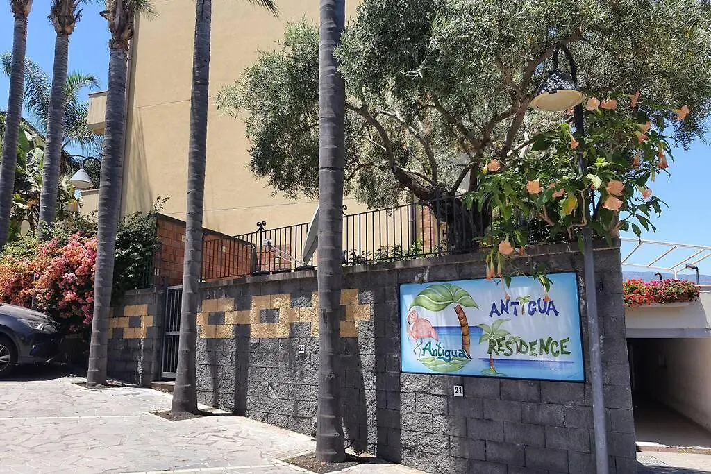 Sicilia, Mansarda Le Due Terrazze Apartment Mascali Italy