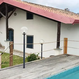 Peri Peri Villa
