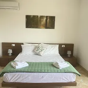 Appartamento Maison De Cheeramie - Tourist Tra Mare E Etna, Mascali