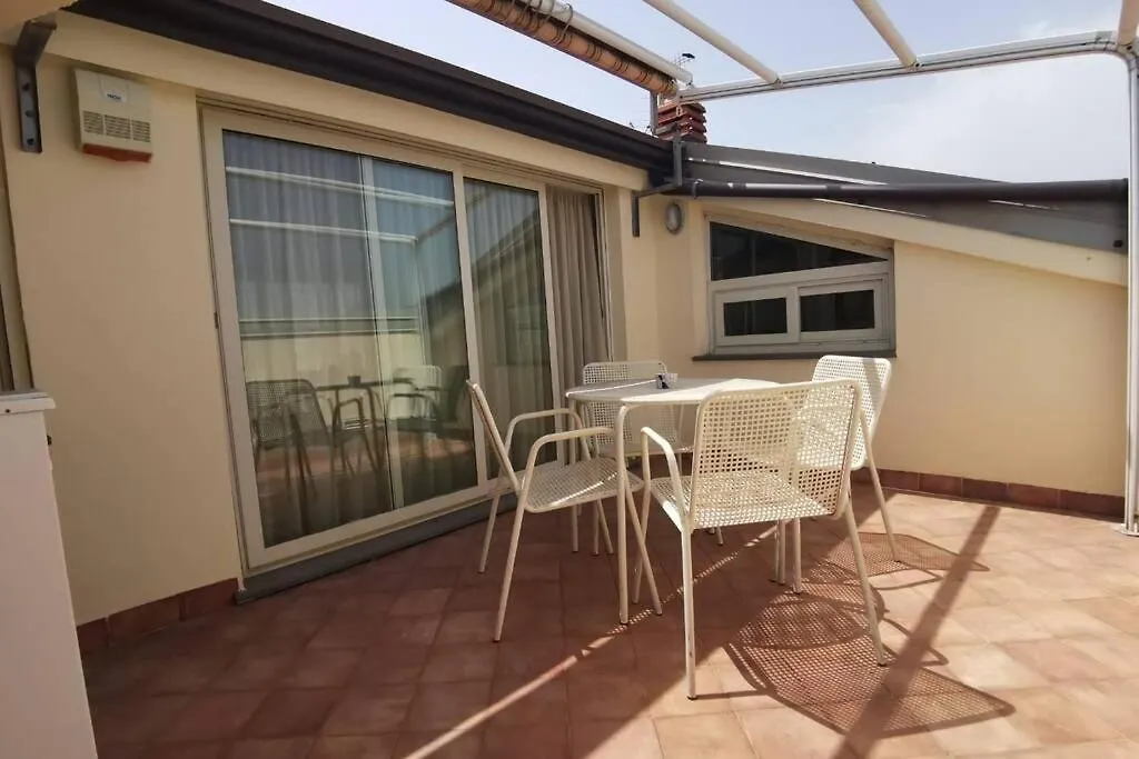 Sicilia, Mansarda Le Due Terrazze Apartment Mascali